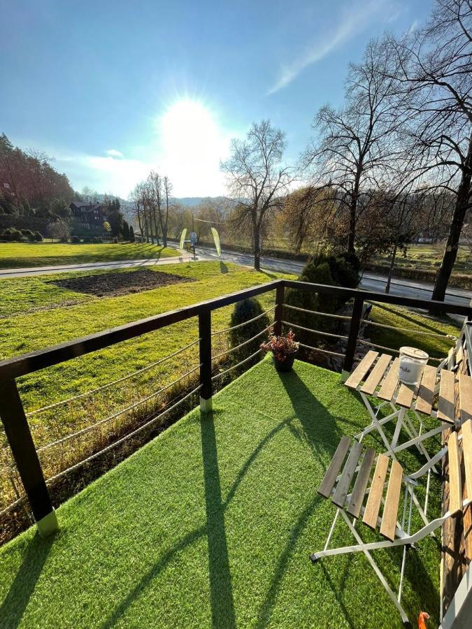 Willa Piwniczka Apartament Jahlowej Piwniczna-Zdroj ภายนอก รูปภาพ